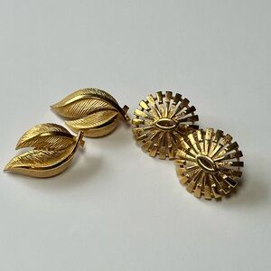 Crown Trifari Elegant Gold Leaf and Floral Earrings
